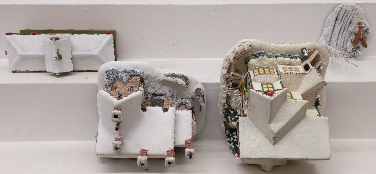 Hawthorne Village Assorted Ceramic Decorative Christmas & Winter Buildings [4] EX