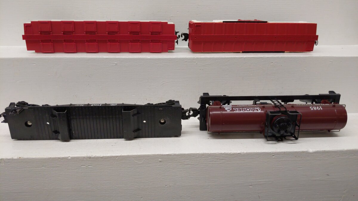 Lionel O Gauge Assorted Cars: 6-0780, 6-0784, 6-0781, 6-0782 [4] EX