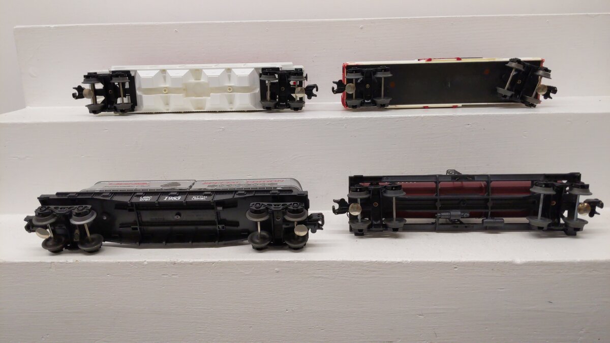 Lionel O Gauge Assorted Cars: 6-0780, 6-0784, 6-0781, 6-0782 [4] EX