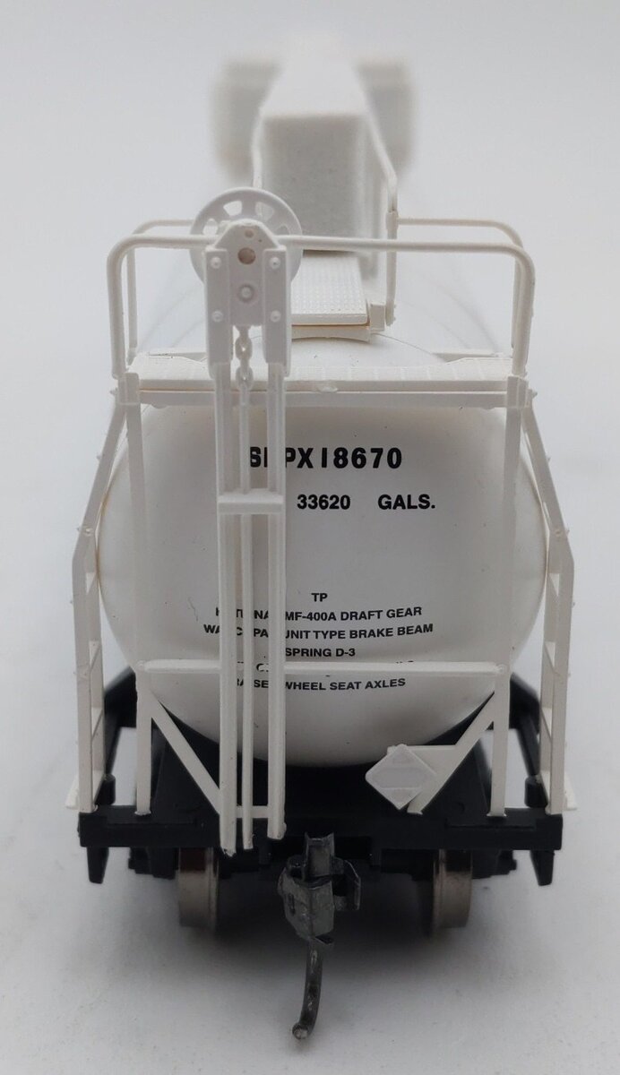 Atlas 1722-5 HO Royster 33,000 Gallon Tank Car #18670 EX/Box