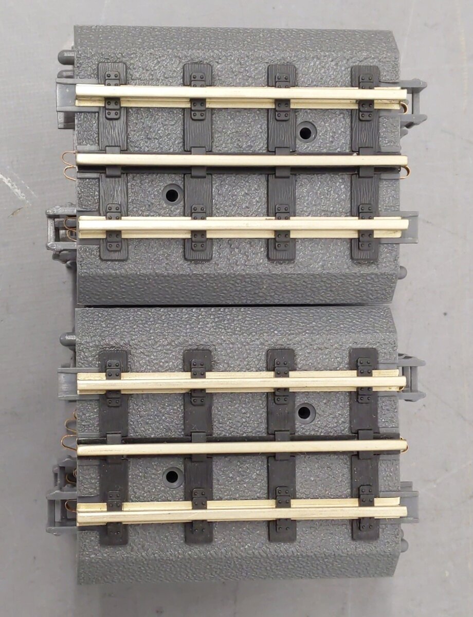 MTH 40-1018 RealTrax 3.5 Inch Straight Track (10) LN