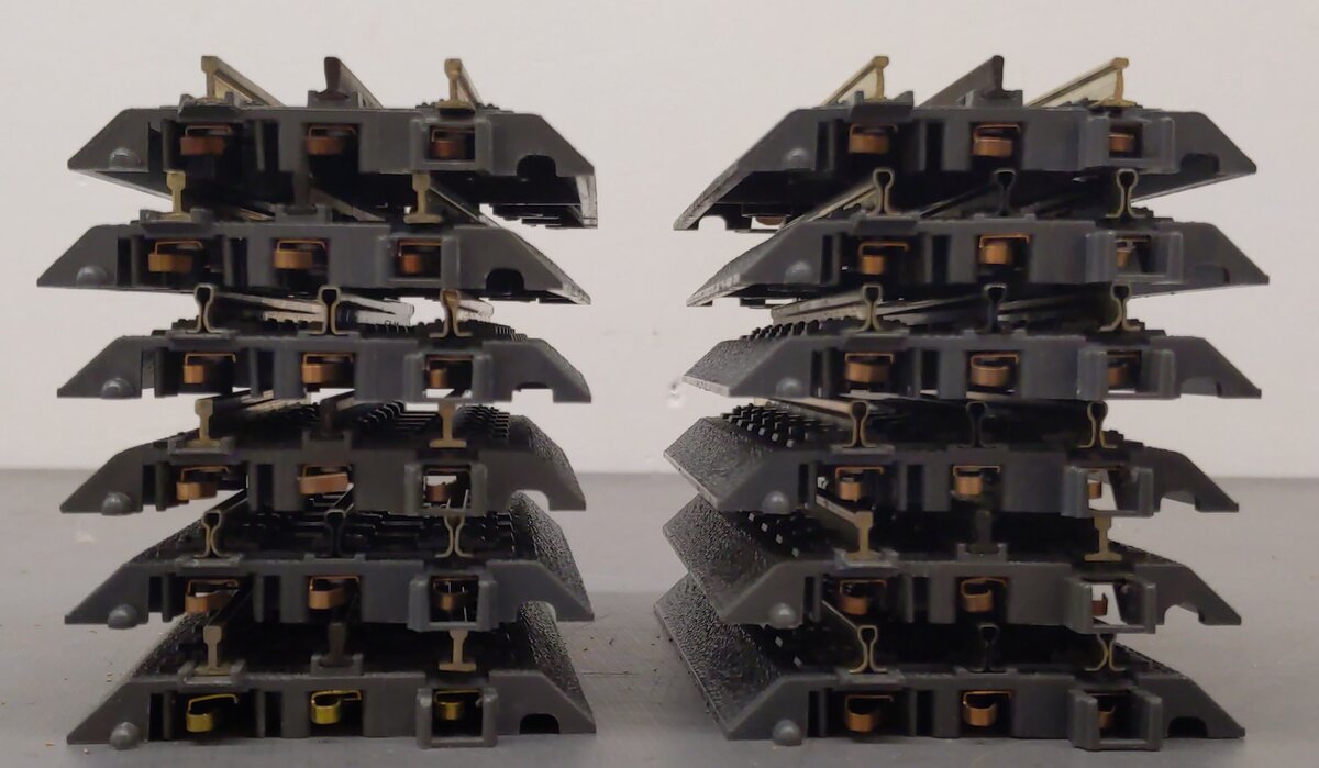 MTH 40-1012 Realtrax 5.5" Straight Track Segment (12) EX