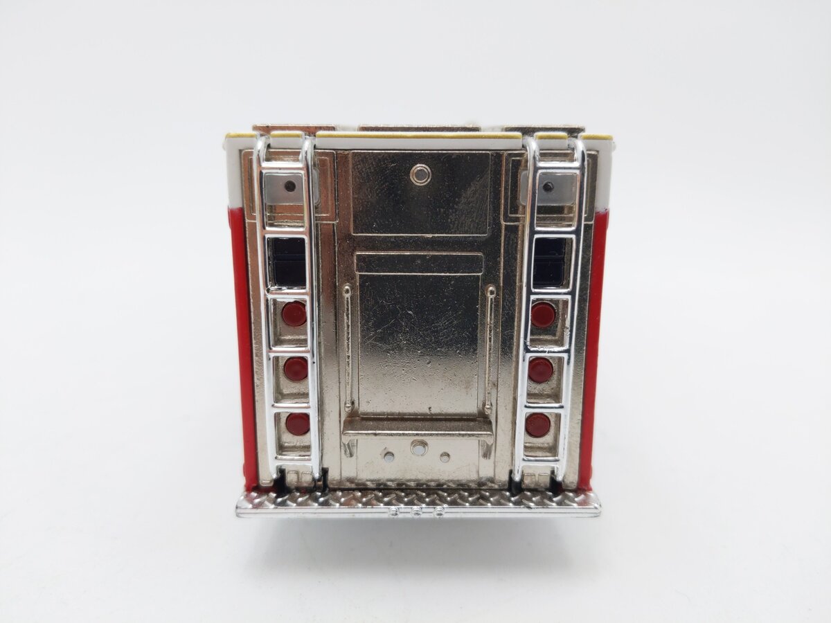 Corgi 52201 1:50 E-One Cyclone II Rescue EX/Box