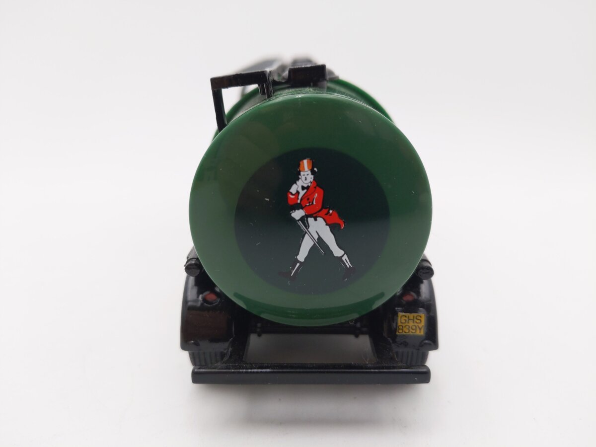 Corgi 20801 1:50 Johnnie Walker AEC Artic Tanker EX/Box