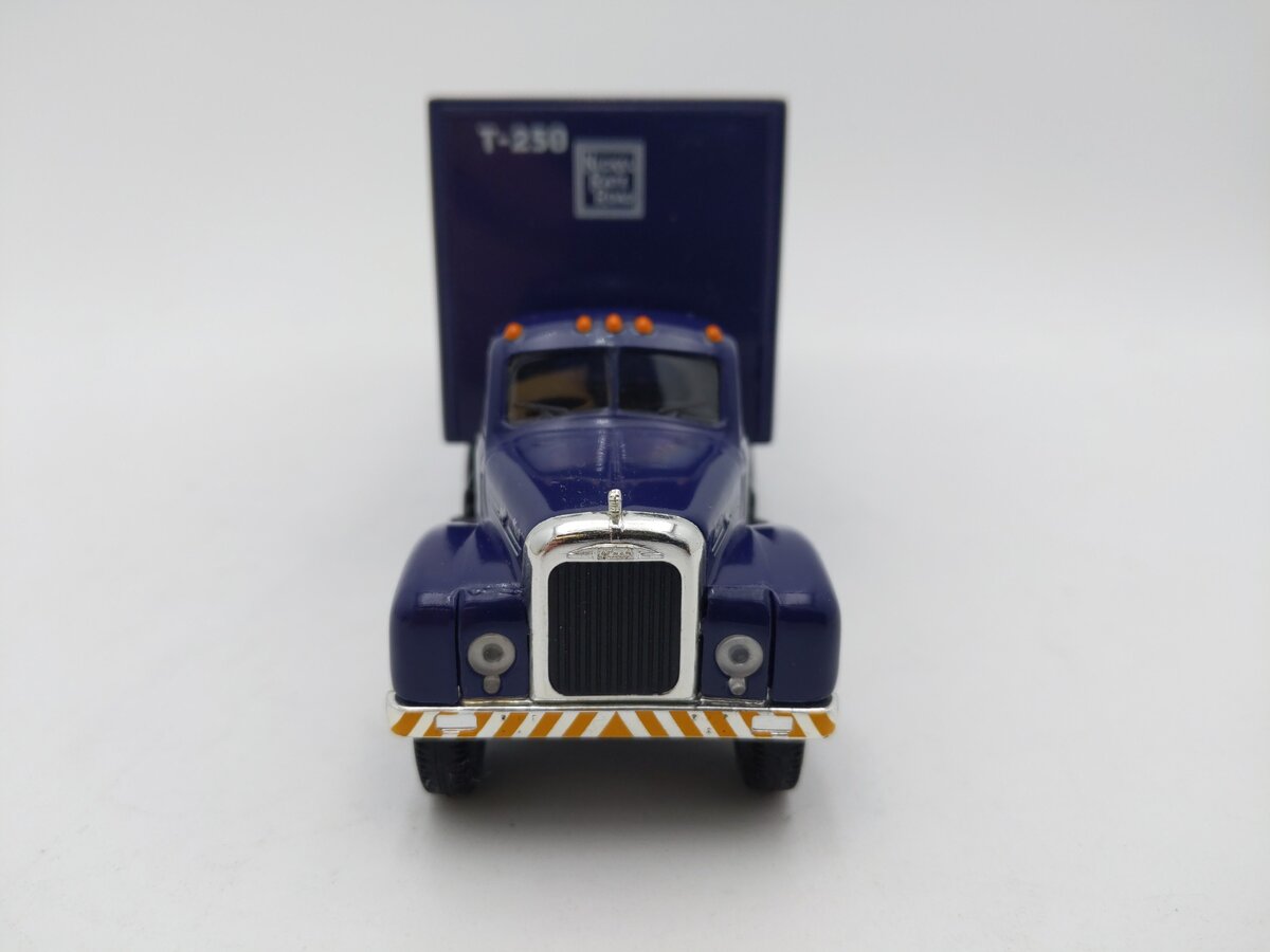 Corgi 52303 1:50 Nickel Plate Road High Speed Freight Service Mack B Series Semi EX/Box