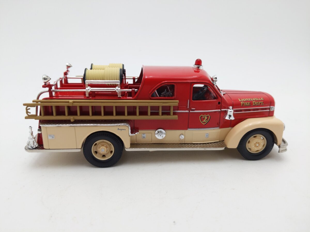 Corgi US50505 1:50 Scale Lionelville Seagrave 70th Anniversary Fire Engine EX/Box