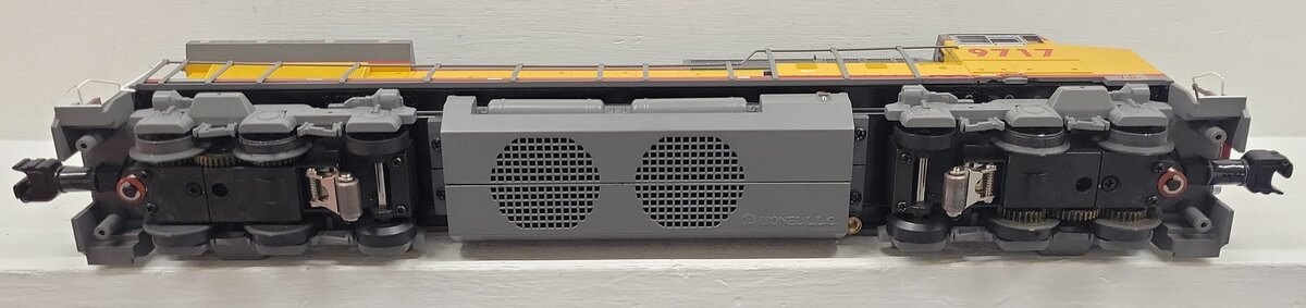 Lionel 6-18286 Union Pacific Dash 9-44C Powered Diesel Locomotive #9717 LN/Box