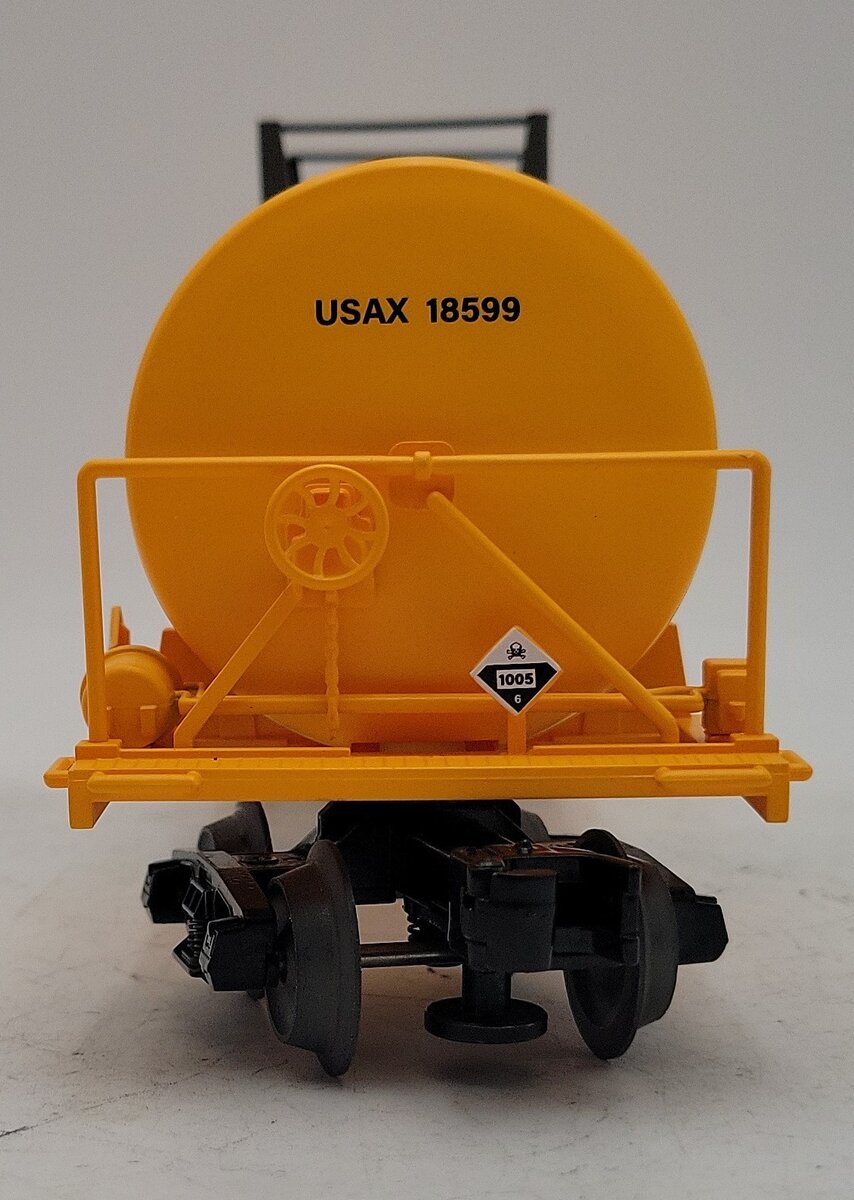 Lionel 2343021 O US Army Unibody Tank Car #18599 LN/Box