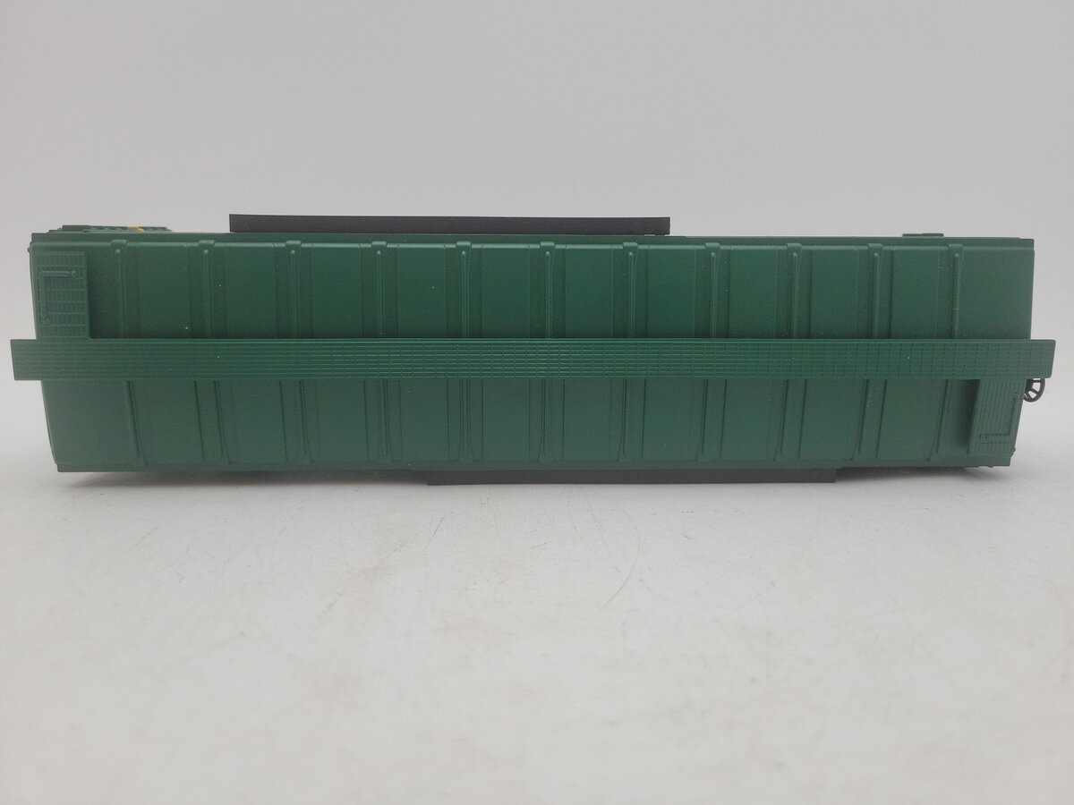 Lionel 2243301 O Gauge Northern Pacific RBL Reefer Car #98583 EX/Box