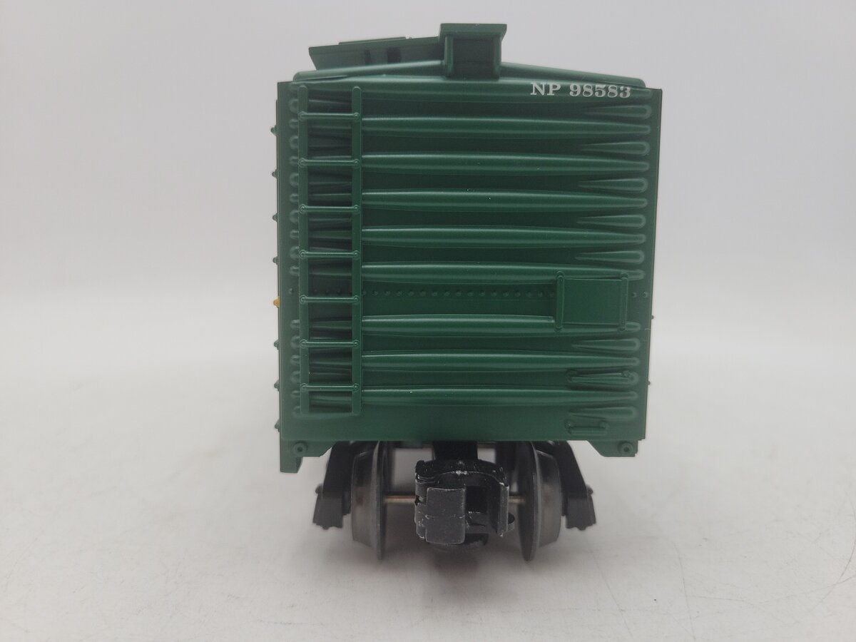 Lionel 2243301 O Gauge Northern Pacific RBL Reefer Car #98583 EX/Box