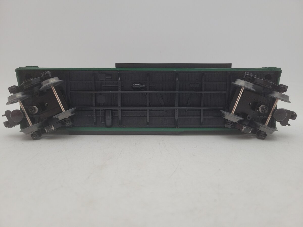 Lionel 2243301 O Gauge Northern Pacific RBL Reefer Car #98583 EX/Box