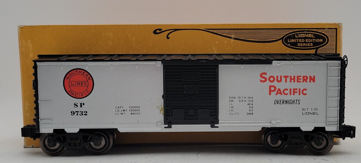 Lionel 6-9732 O Gauge Southern Pacific Boxcar EX/Box