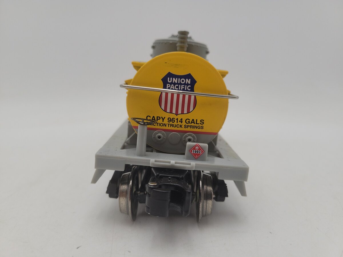Menards 279-3960 O Gauge Union Pacific Tank Car EX/Box