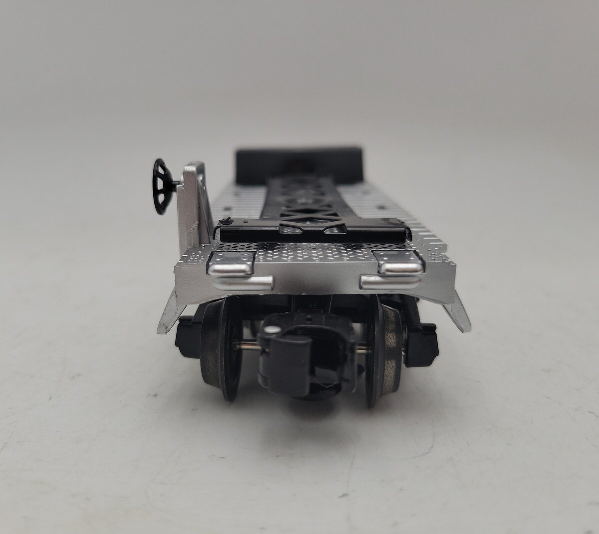 Lionel 2228470 O Gauge Ford Flatcar with Piggyback Trailers EX/Box