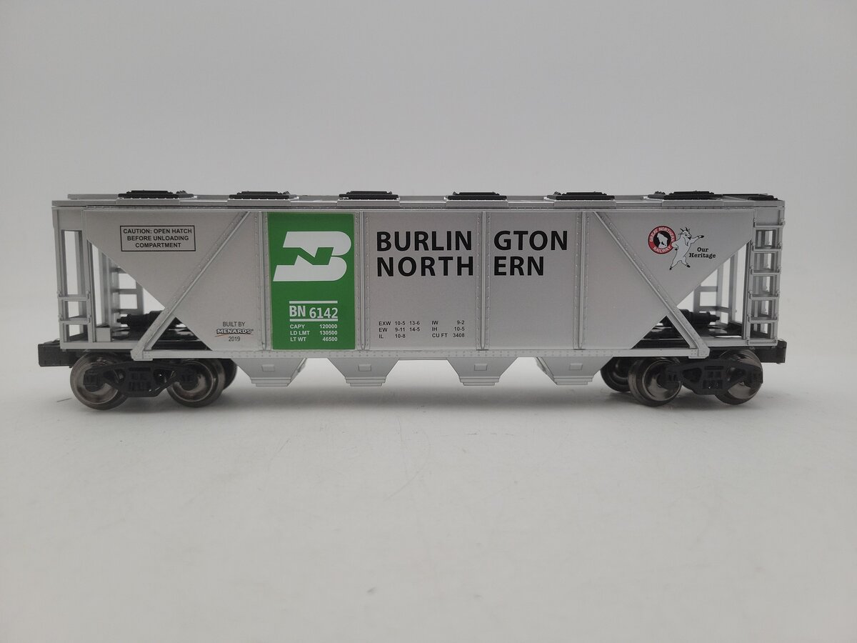 Menards 279-5273 O Gauge Burlington Northern Covered Hopper Car EX/Box