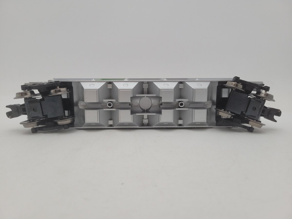 Menards 279-5273 O Gauge Burlington Northern Covered Hopper Car EX/Box