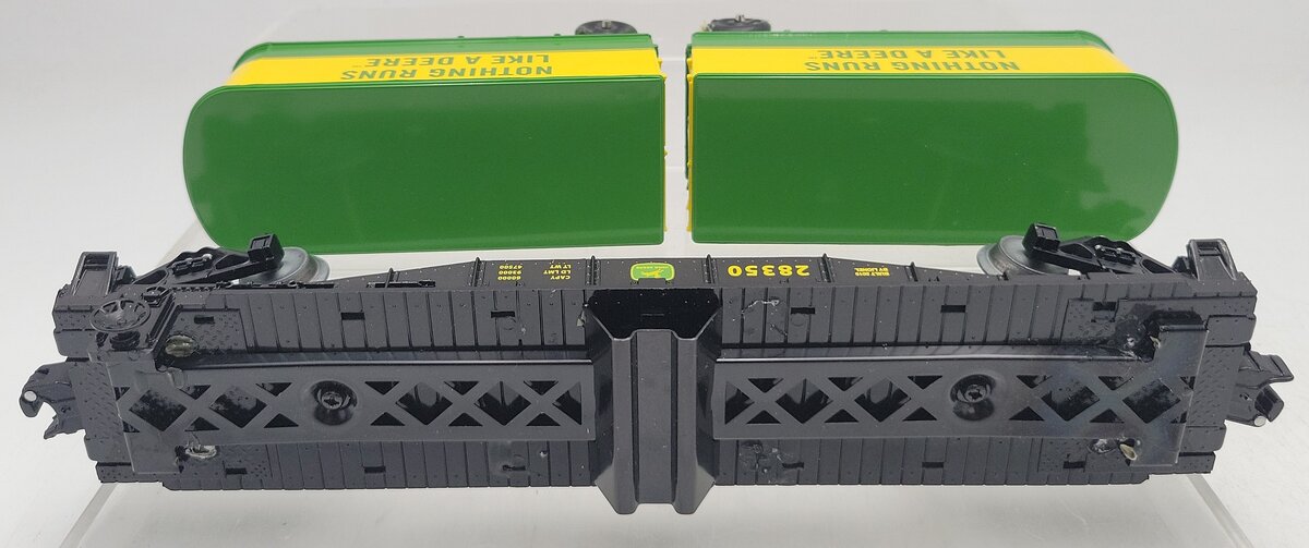 Lionel 1928350 O Gauge John Deere Flatcar w/ Piggyback Trailers VG/Box
