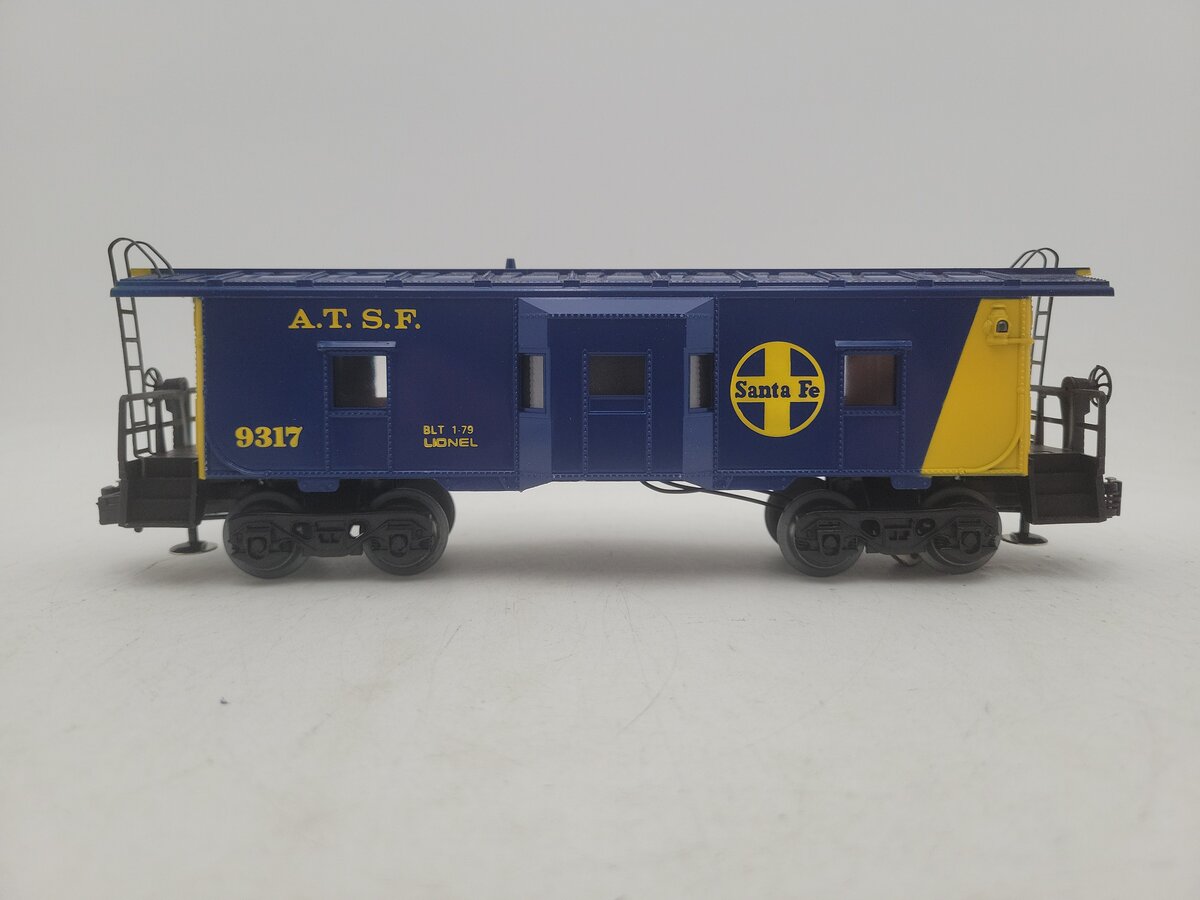 Lionel 6-9317 O Gauge AT&SF Blue & Yellow Bay Window Caboose #9317 VG/Box