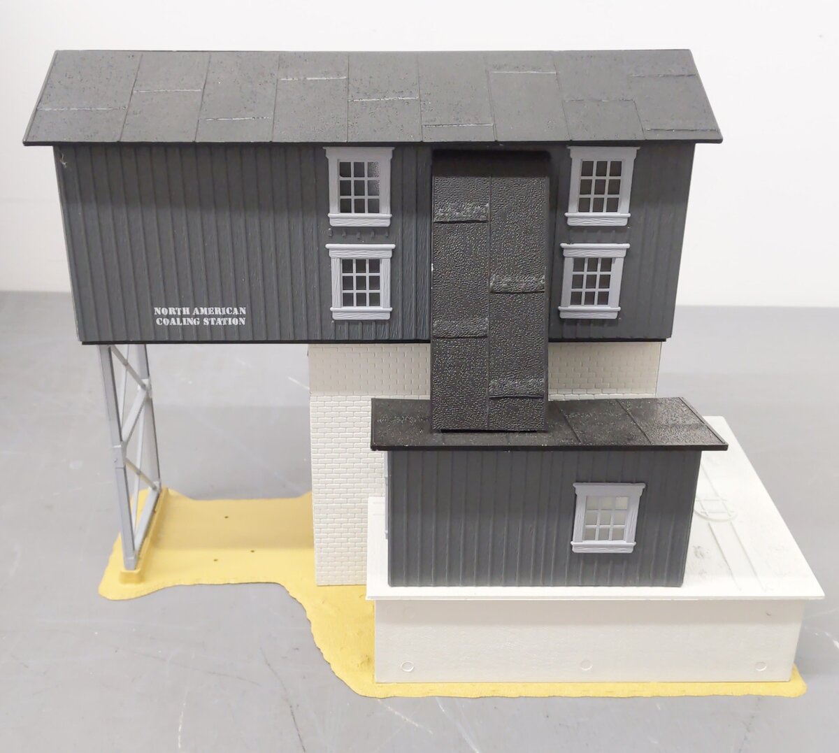 Lionel 6-81016 O Gauge North American Coaling Station EX/Box
