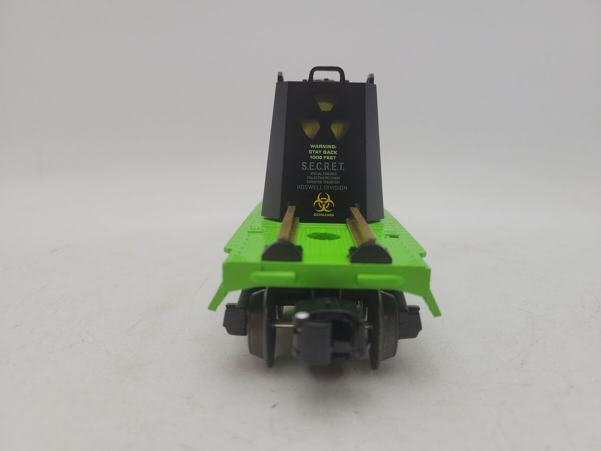 Lionel 2028320 O Gauge Area 51 Alien Radioactive Flatcar EX/Box