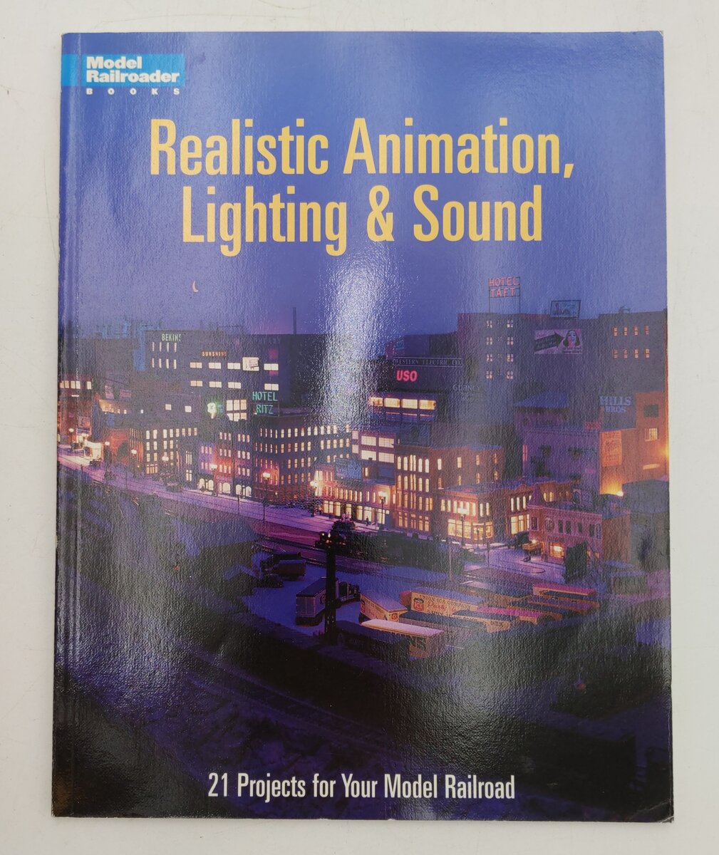 Realistic Animation, Lighting & Sound Paperback Book By Kent Johnson EX