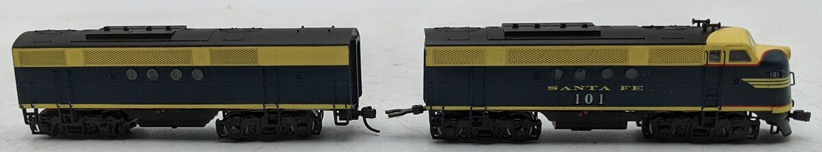 InterMountain 69001 N Scale Santa Fe "Cat Whiskers II" AB Diesel Locomotive Set LN/Box