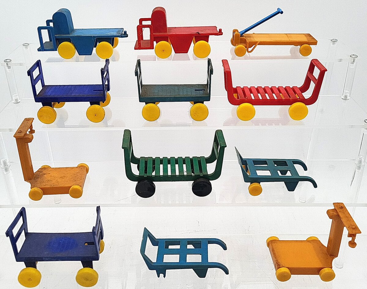 Marx Freight Terminate Accessories [12] VG