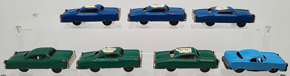 Marx & Other Vintage Tinplate Sedans [7] EX