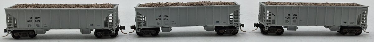 Walthers 932-38705 N Scale Maintenance of Way Ballast Hopper 3-Pack LN/Box