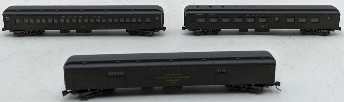 Rivarossi 0524 N Scale Santa Fe 3 Car Passenger Set LN/Box