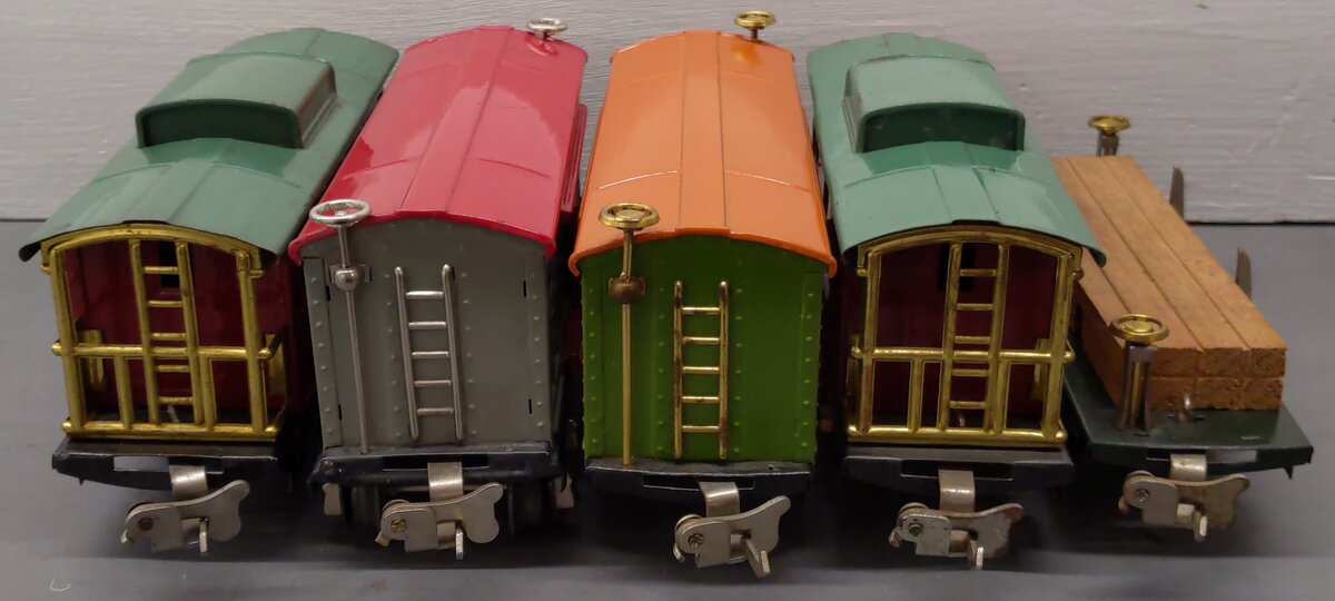 Lionel Vintage O Lionel Lines Tinplate Freight Cars 656, 805, 807, 831 [5]