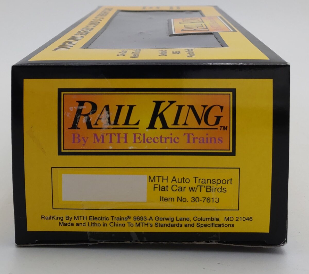 MTH 30-7613 O Gauge Auto Transport Flatcar with Two ThunderBirds LN/Box
