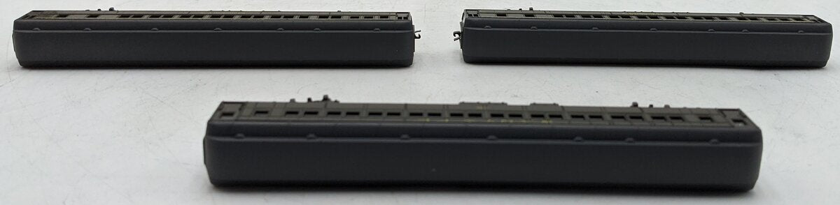 Rivarossi 0526 Santa Fe N Scale 3-Car Passenger Set LN/Box