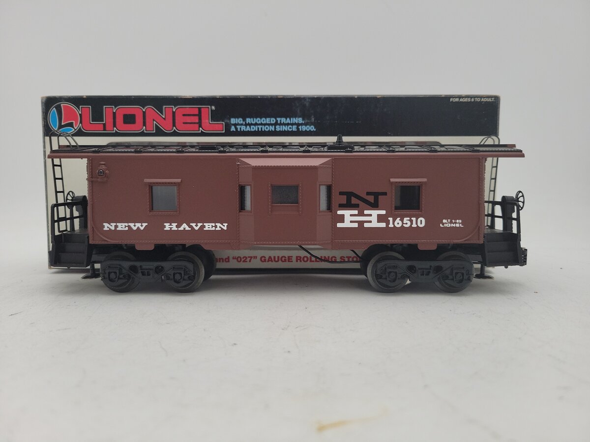 Lionel 6-16510 O New Haven Bay Window Caboose with Lighted Interior #16510 EX/Box