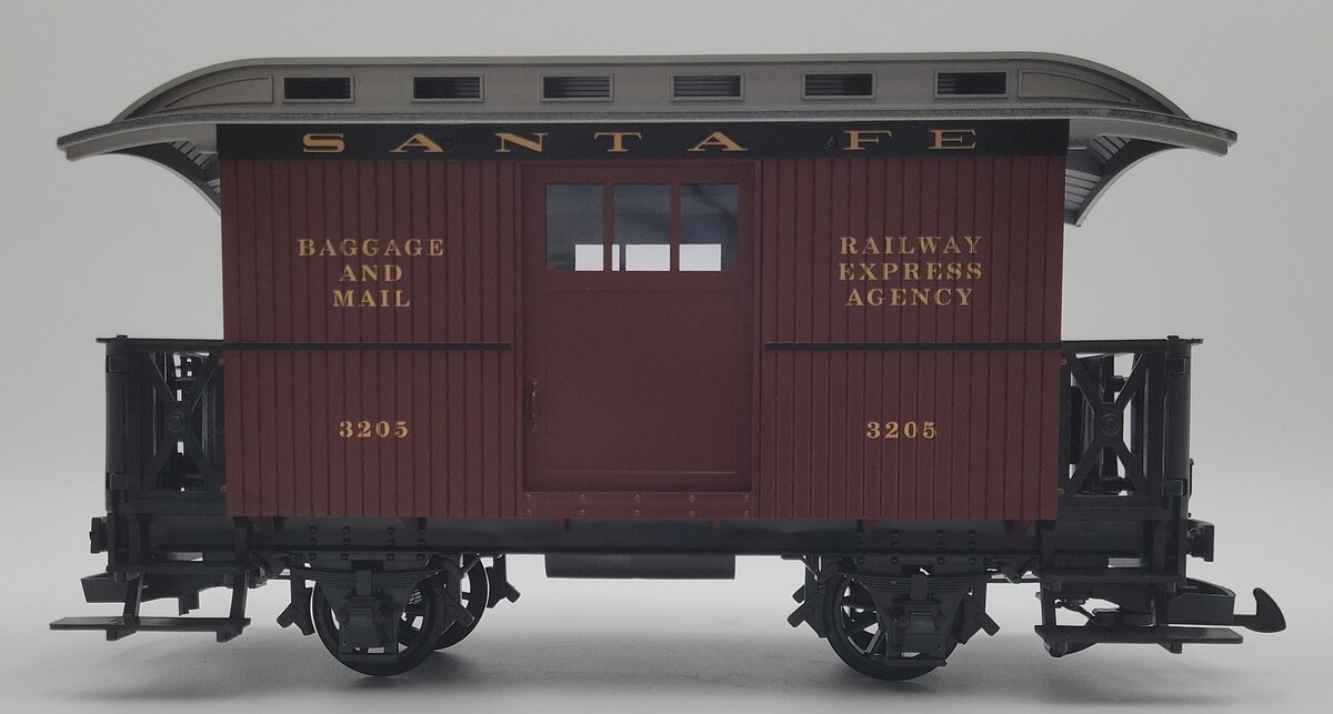 LGB 32050 G Scale Santa Fe Baggage Car EX/Box