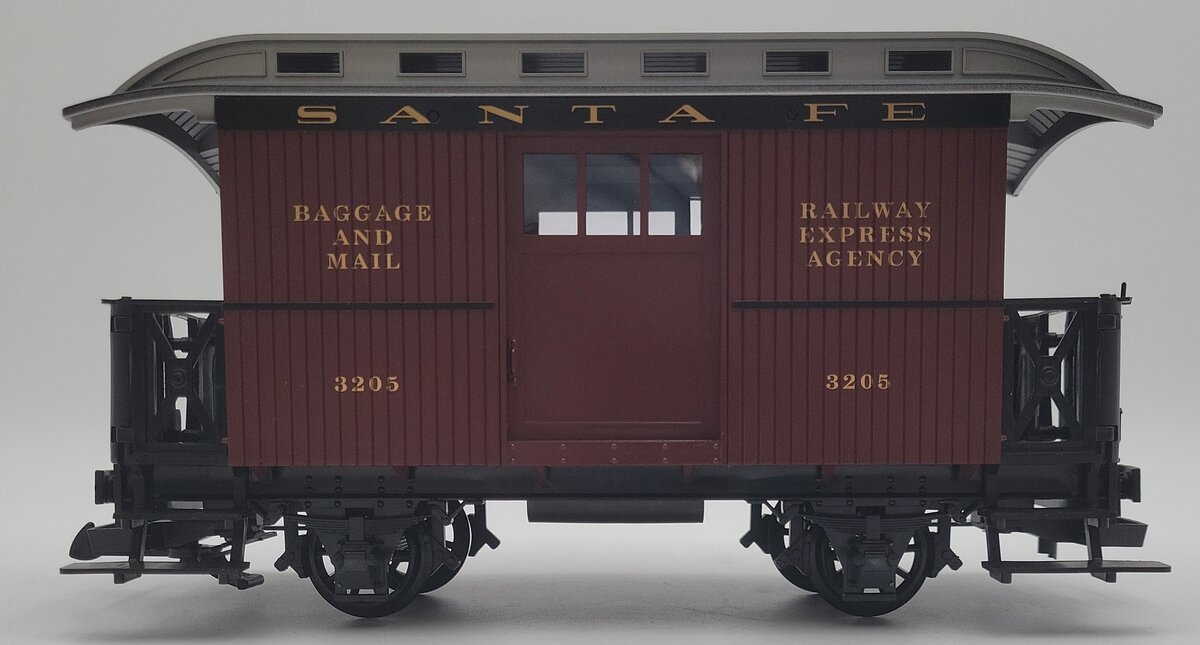 LGB 32050 G Scale Santa Fe Baggage Car EX/Box