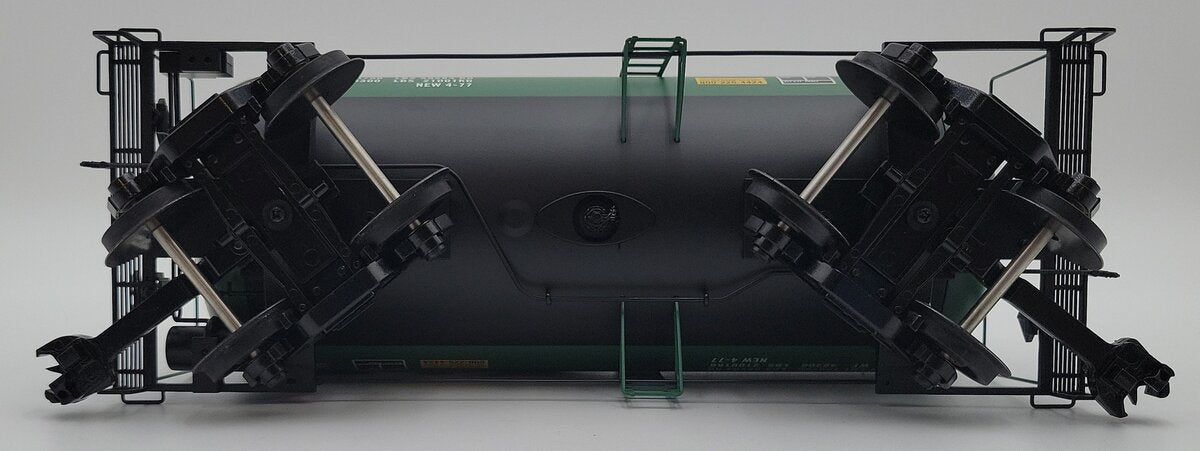 USA Trains R15220 G Gauge Quaker State Beer Can Tank Car (Metal Wheels) EX/Box