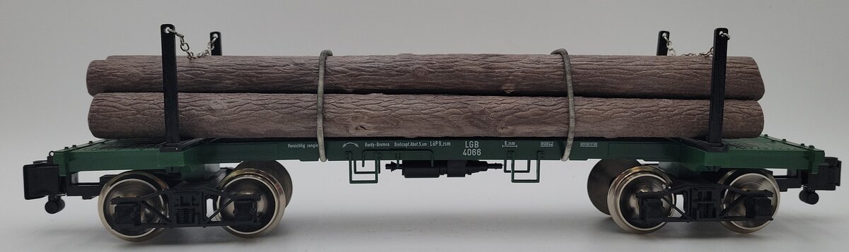 LGB 4066 G Scale N.W.L. Co. Flatcar w/ Log Load & Stakes #4066 (Metal Wheels) LN/Box