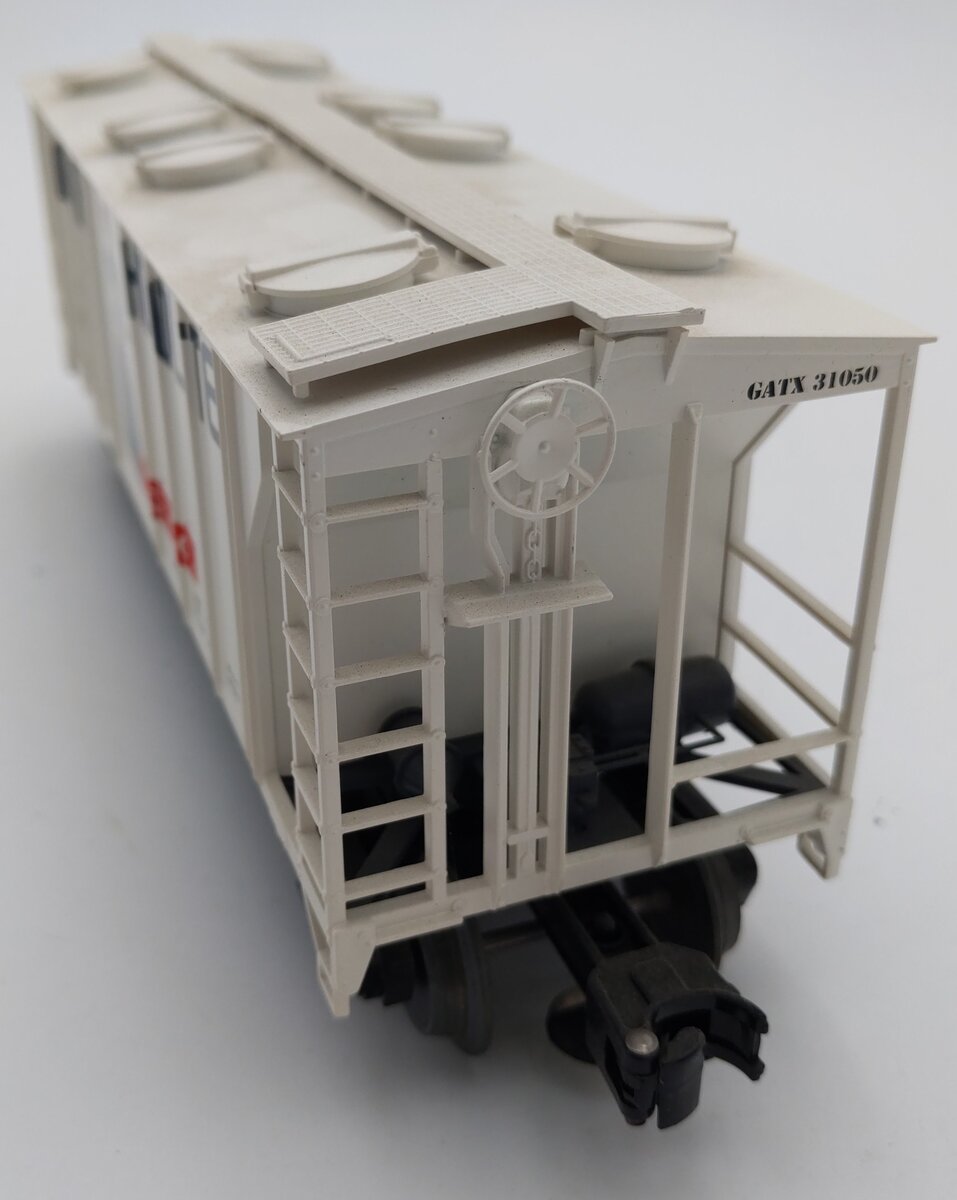 Weaver 31050 O GATX Baker's Chocolate PS-2 Covered Hopper - 3 Rail EX/Box