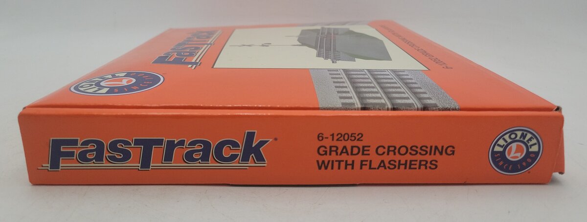 Lionel 6-12052 O Gauge FasTrack Grade Crossover EX/Box
