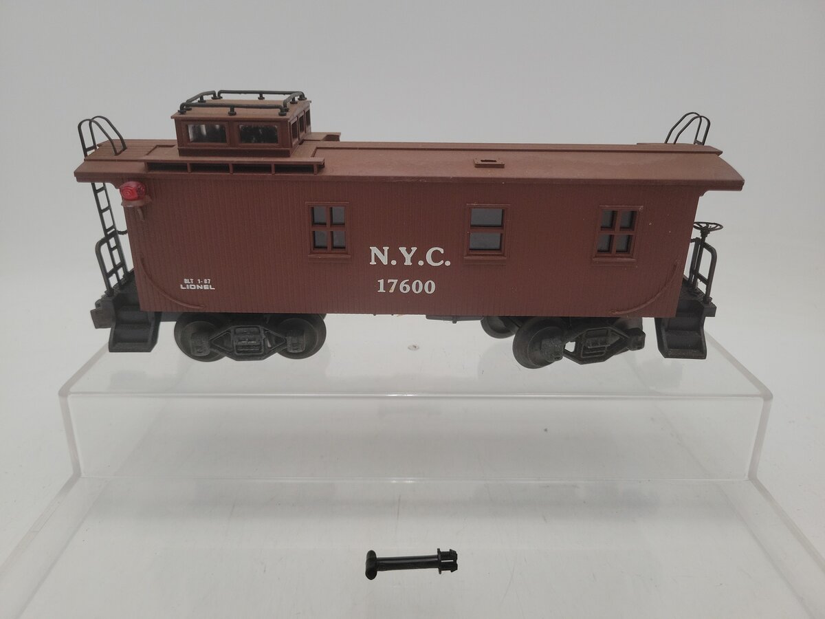 Lionel 6-17600 O Gauge New York Central Woodside Illuminated Caboose #17600 VG/Box