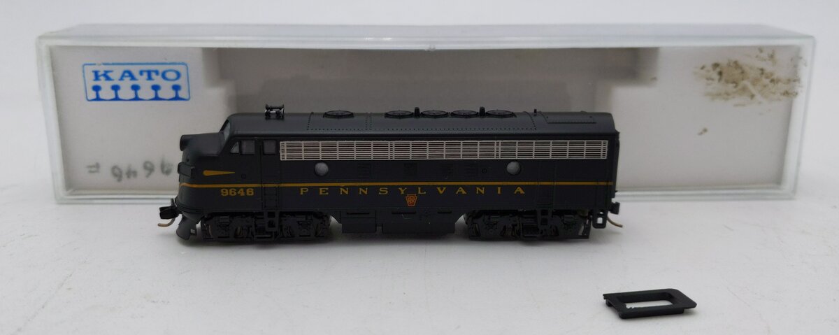 Kato 176-093 N Pennsylvania Powered F7A Single Headlight Diesel Locomotive #9646 VG/Box