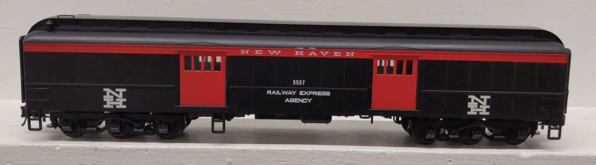 Atlas 2001303-2 O New Haven 60' Baggage Car #5507 3-Rail EX/Box