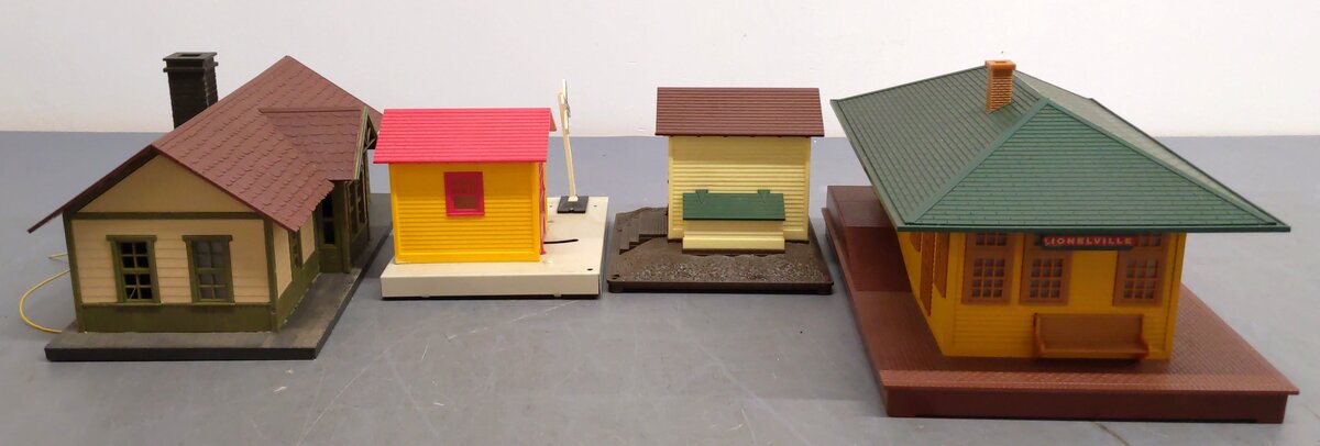 Lionel O Gauge Assembled Buildings [4] VG