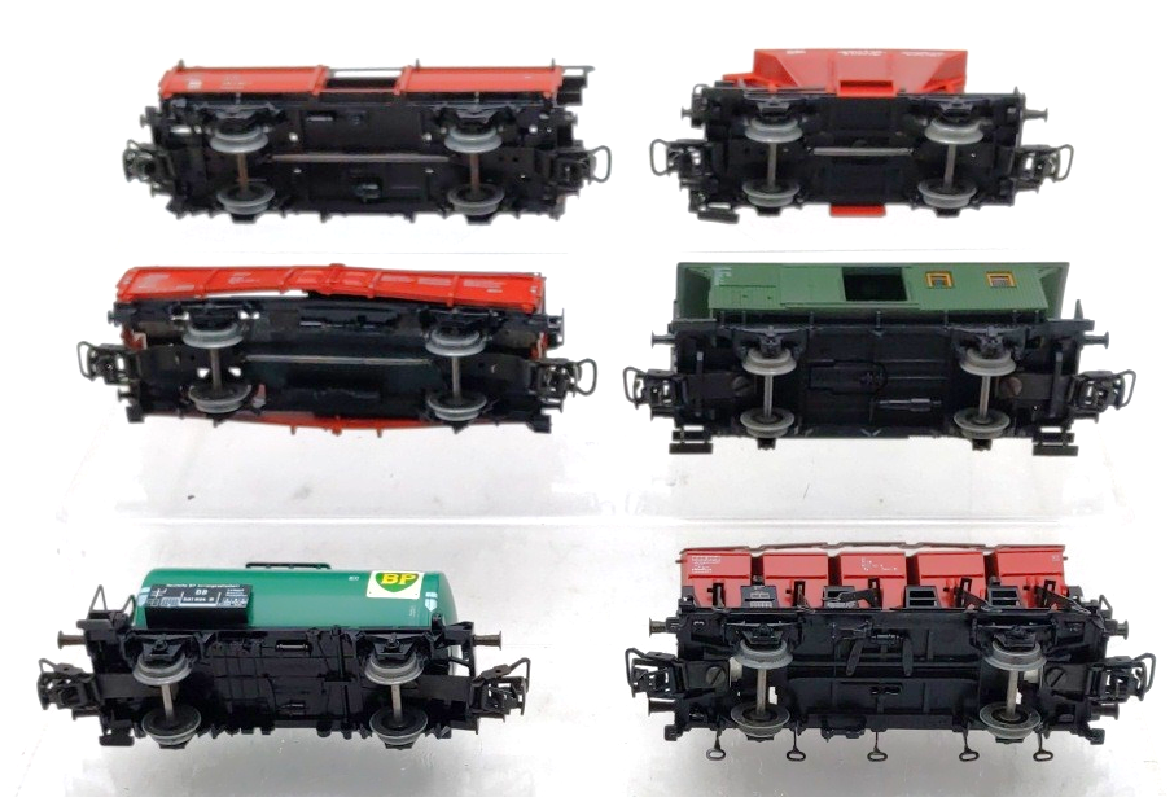 Marklin HO Scale Assorted Freight Cars [6] EX