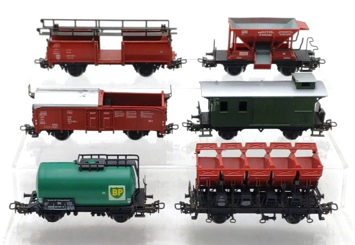 Marklin HO Scale Assorted Freight Cars [6] EX