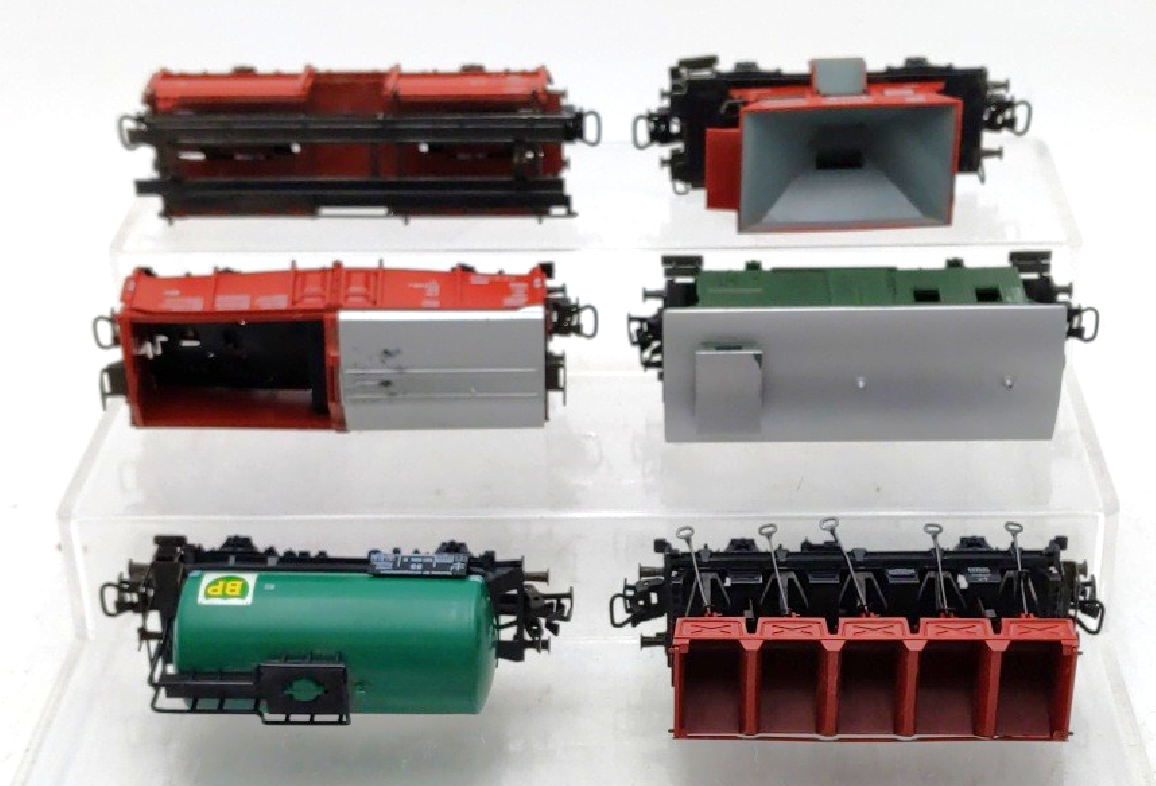 Marklin HO Scale Assorted Freight Cars [6] EX