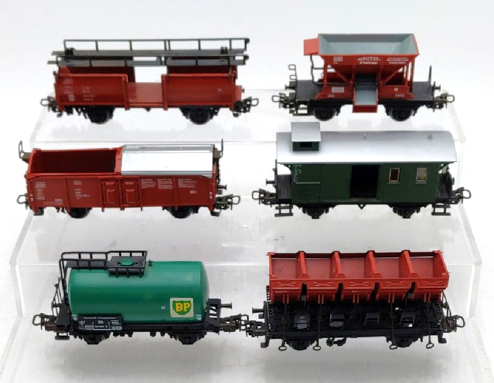 Marklin HO Scale Assorted Freight Cars [6] EX