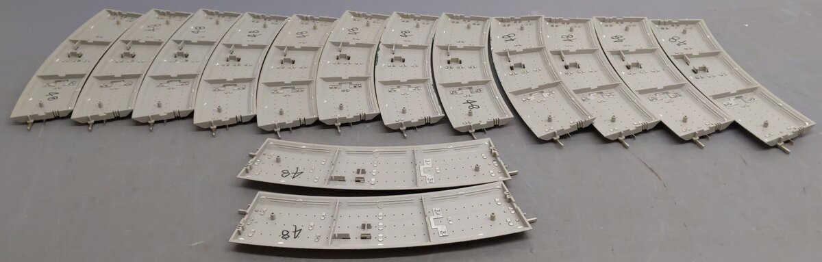 Lionel 6-12043 FasTrack O48 Curved Track [14] VG