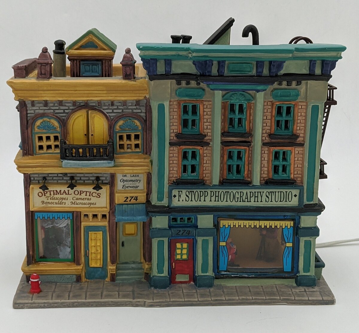 K-Line K-43014 3-Story Ceramic Photo Studio/Optical Shop/Box
